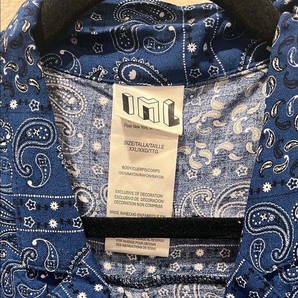 Blue Paisley Women's Top and matching shorts sets - Picture 2 of 6